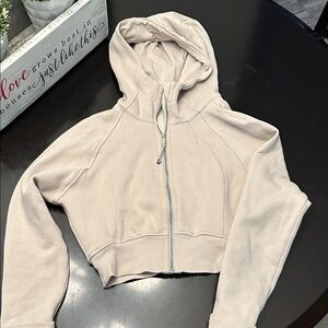 Lululemon Athletica Light Beige Cropped Hoodie